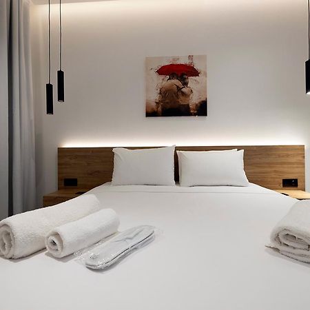 Akira Suites Afytos Bagian luar foto