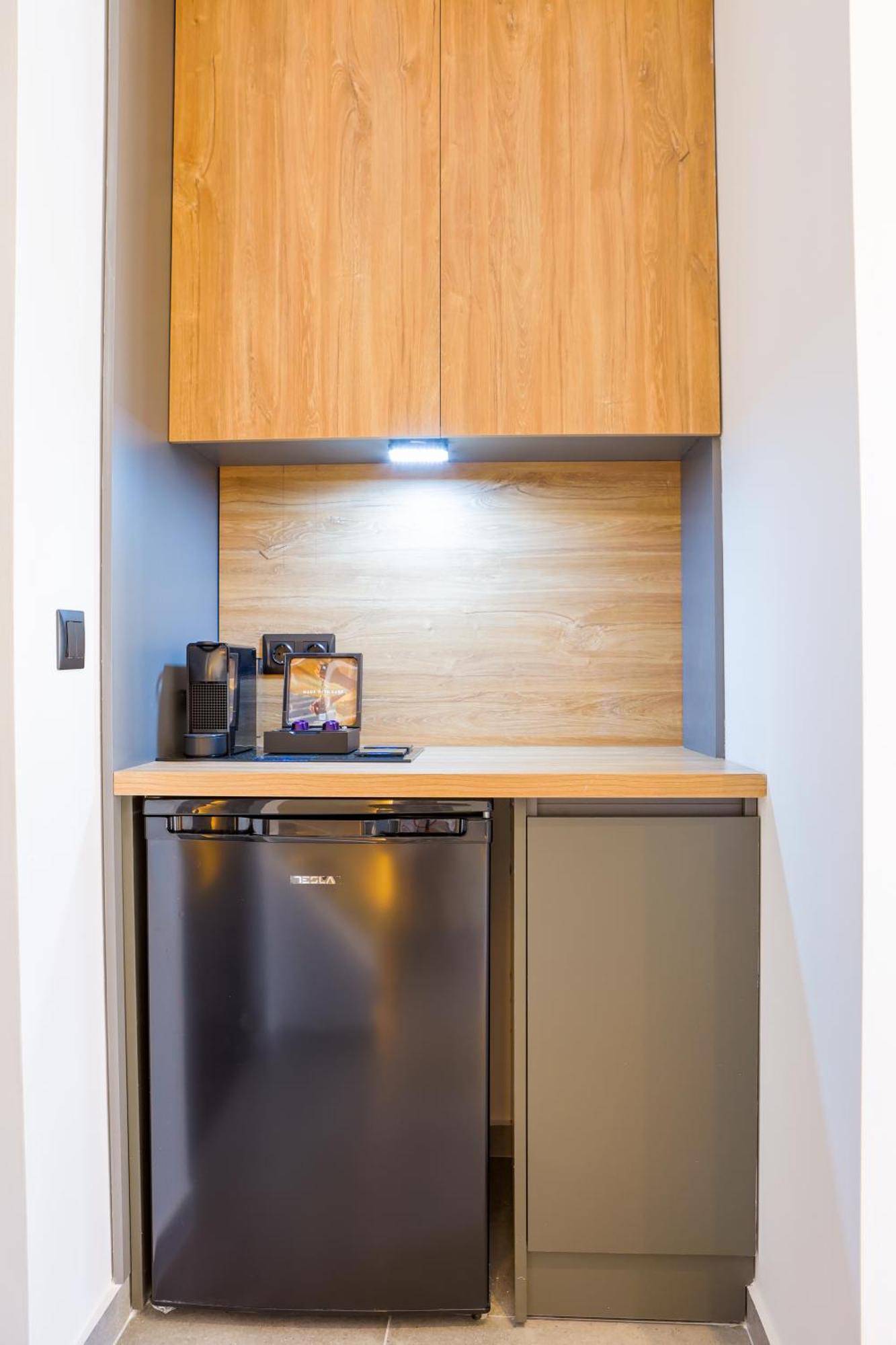 Akira Suites Afytos Bagian luar foto