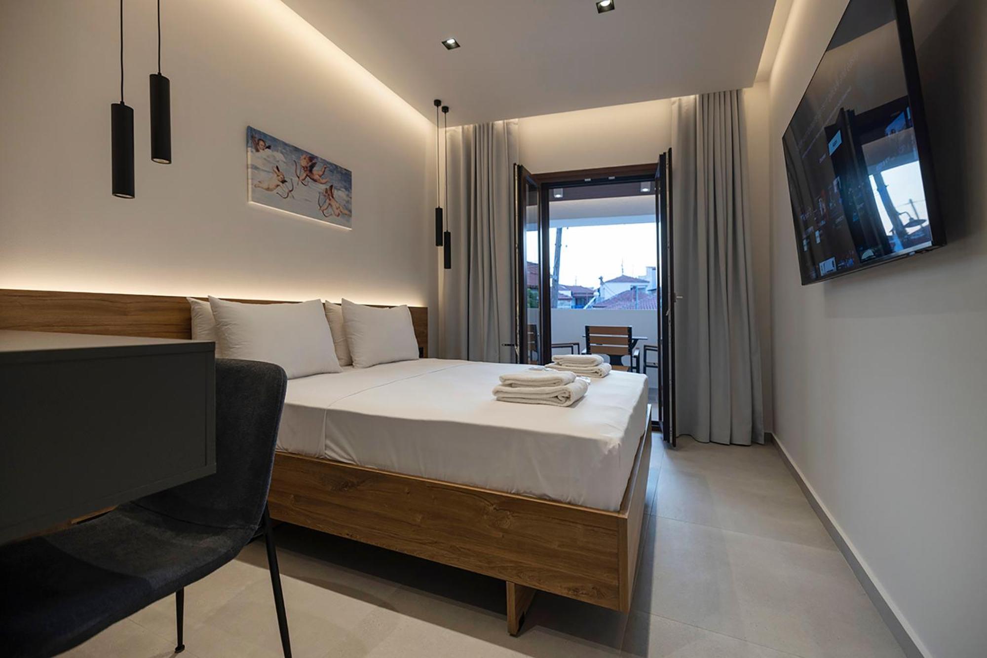 Akira Suites Afytos Bagian luar foto