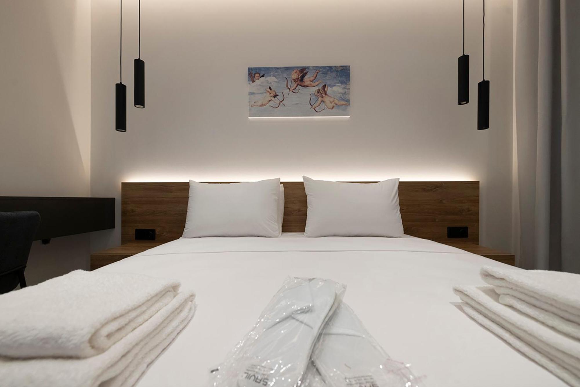 Akira Suites Afytos Bagian luar foto