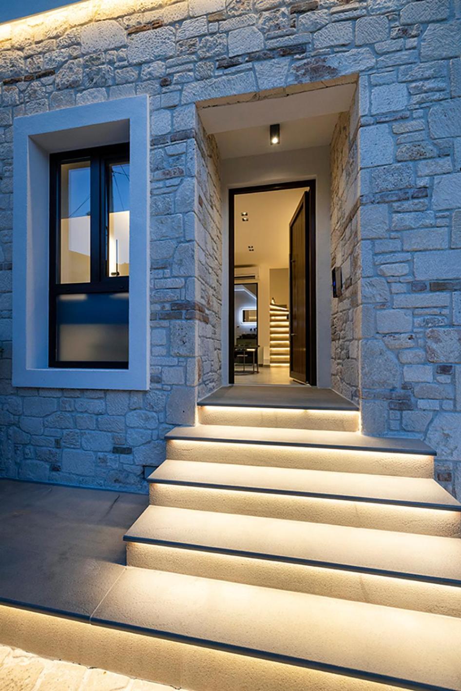 Akira Suites Afytos Bagian luar foto