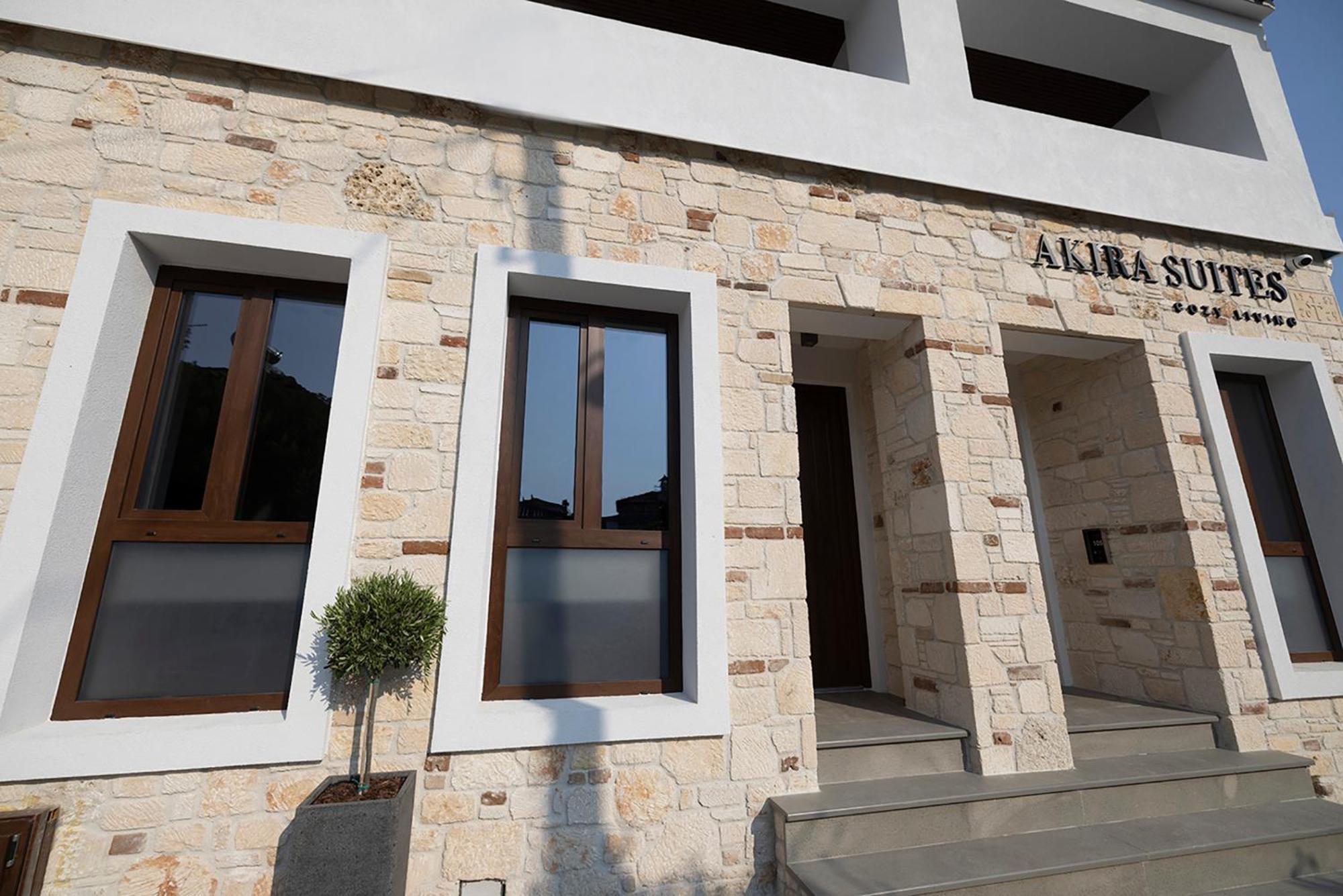 Akira Suites Afytos Bagian luar foto